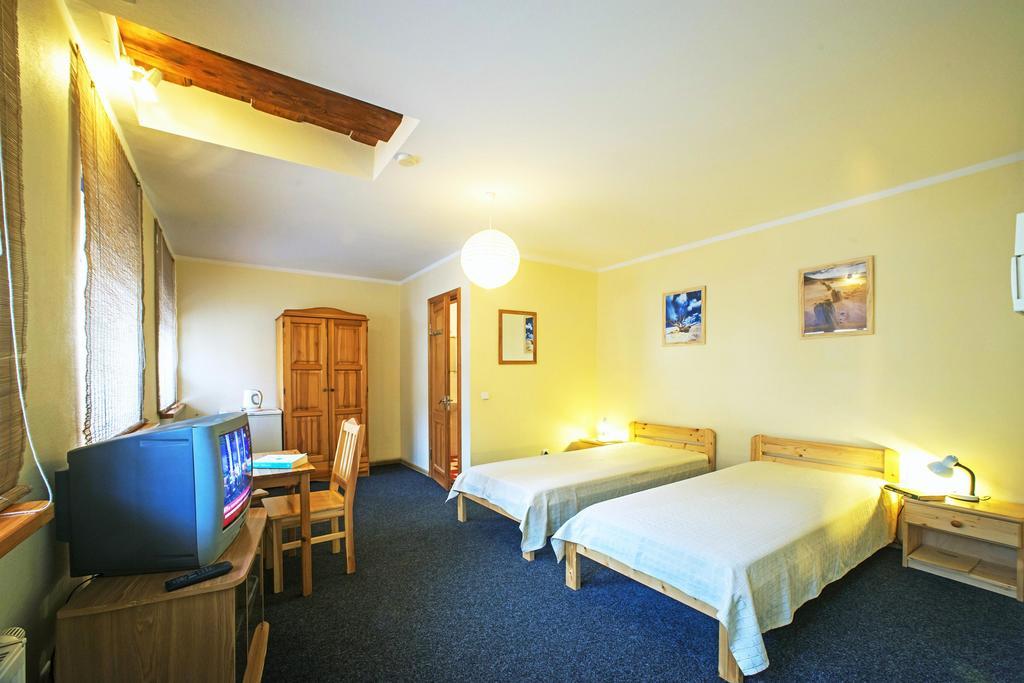 Express Guest House ไคลเพดา ภายนอก รูปภาพ